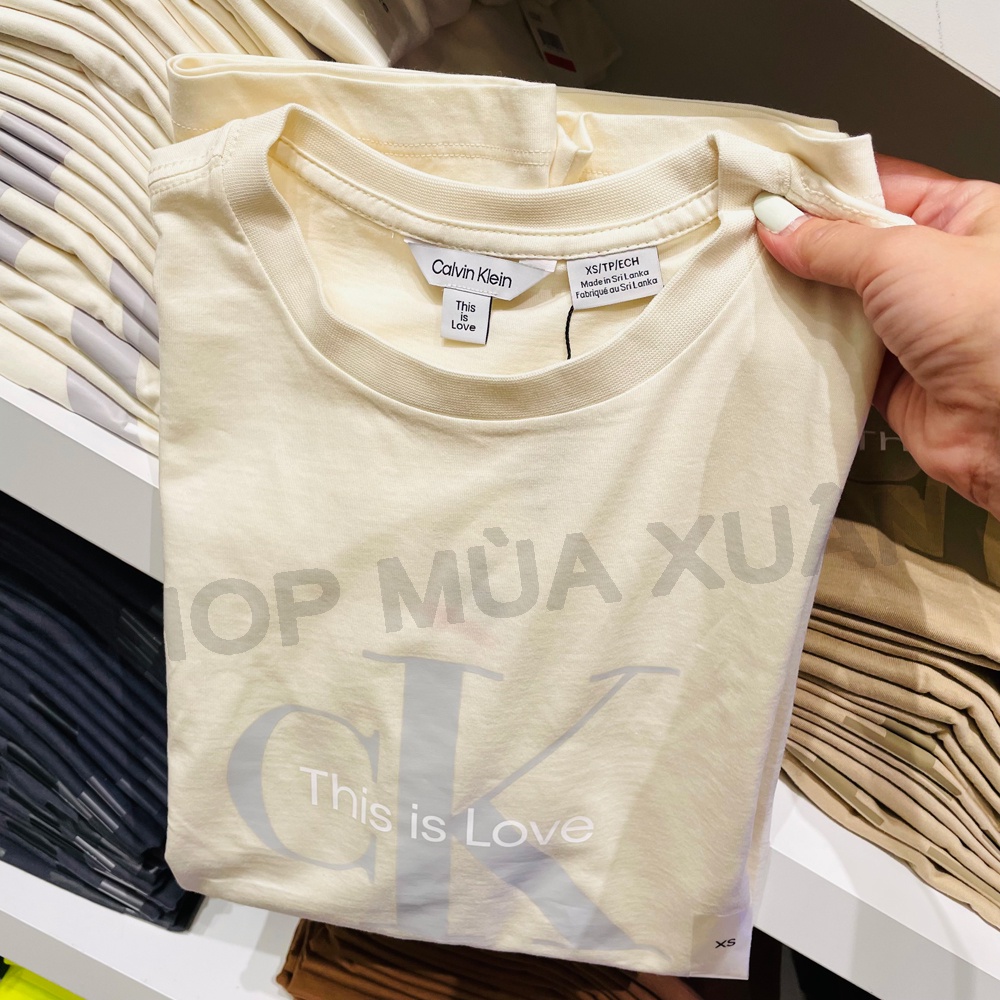 Áo thun Unisex nam nữ Calvin Klein Pride Relaxed Fit Monogram Logo Crewneck T-Shirt - NHIỀU MÀU