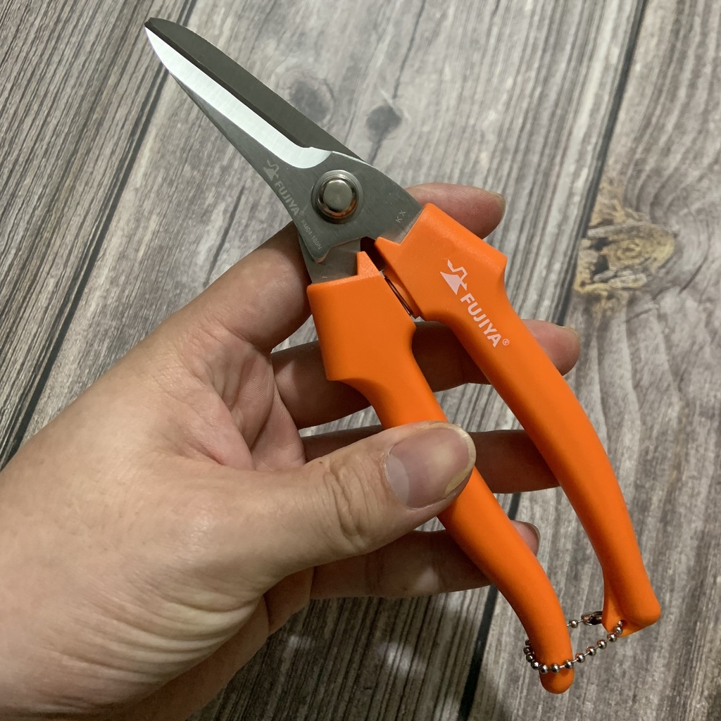 Kéo Kỹ Thuật Điện Fujiya FM04-180N Made In Japan Hàng Chính Hãng | Mezoha