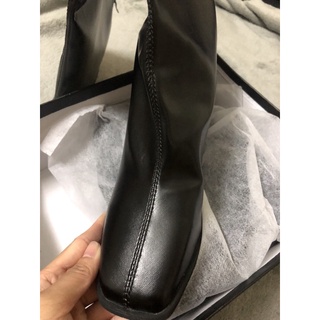 Boot nữ hiệp sĩ