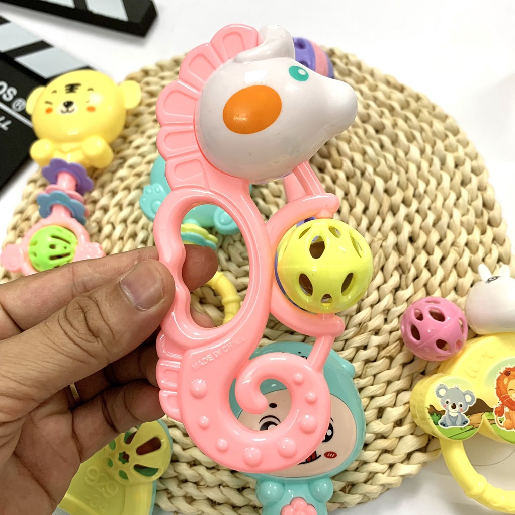 xúc xắc cho bé, bộ đô chơi xúc xắc 7 món cho bé loại đẹp