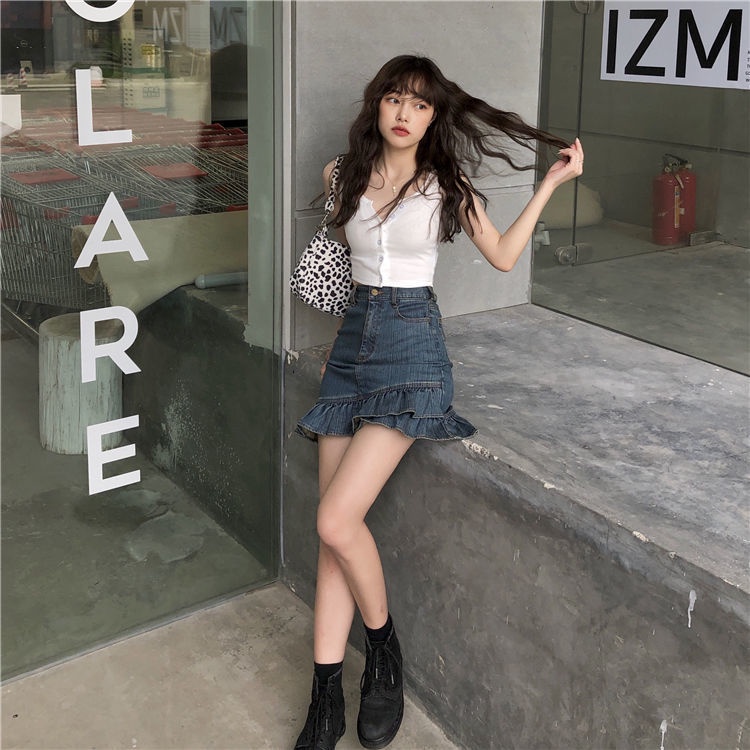 Áo Croptop Nữ 3 Lỗ Cúc Ngực Trơn Dáng Ôm 3 Màu