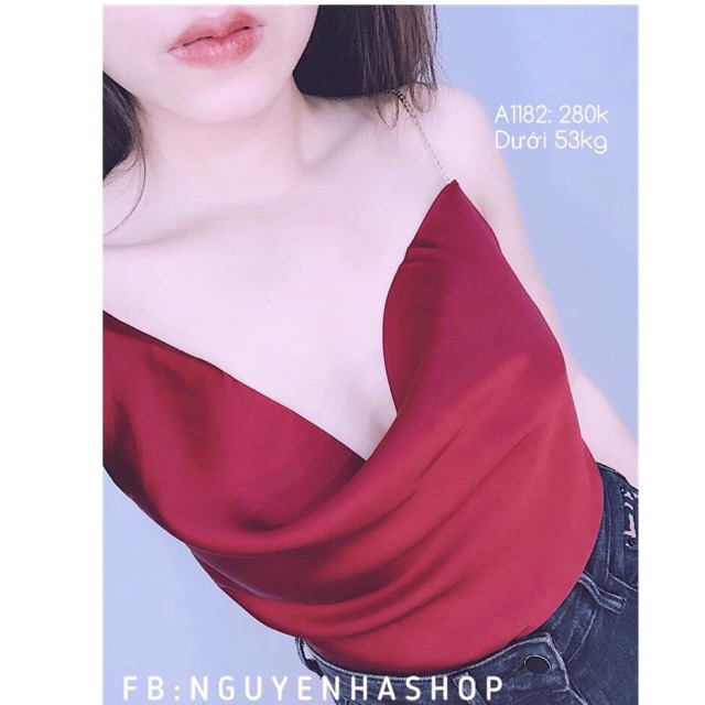 Áo hai dây lụa trễ ngực phong cách thời trang