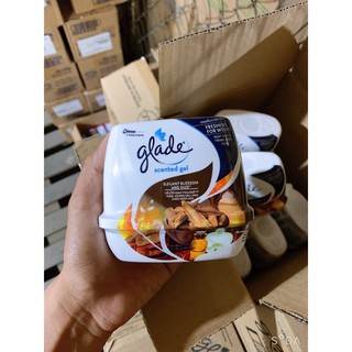 Sáp thơm Glade trầm hương sâu lắng 180g DKSH