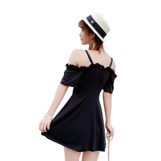 Đồ bơi liền thân dáng váy trễ vai