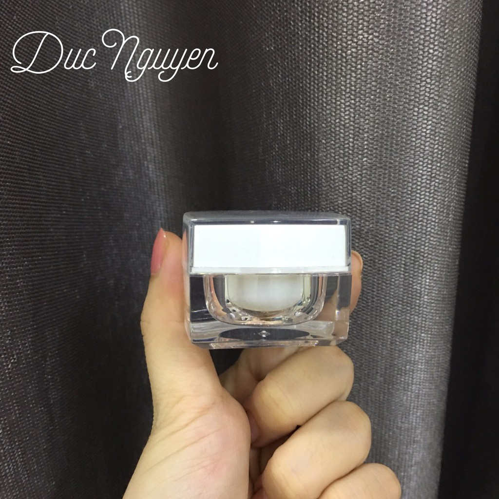 Hủ vuông đựng kem 10g