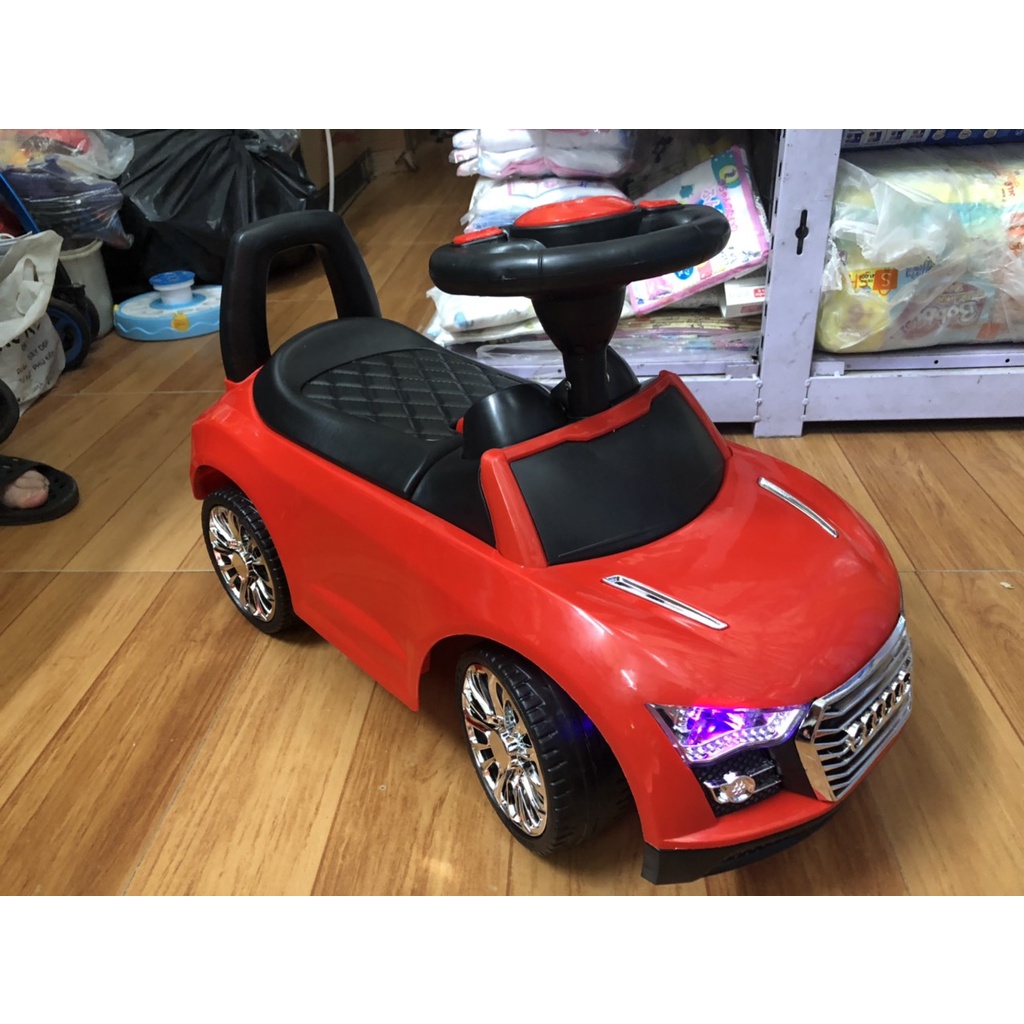 Xe chòi chân ô tô Lamborgini 518