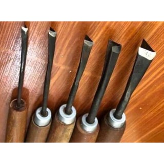 Bộ đục tỉa tách 5 cây đục mài sắc kèm cán gỗ nghiến