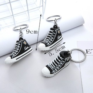 Móc khóa hình chiếc giày màu đen siêu dễ thương