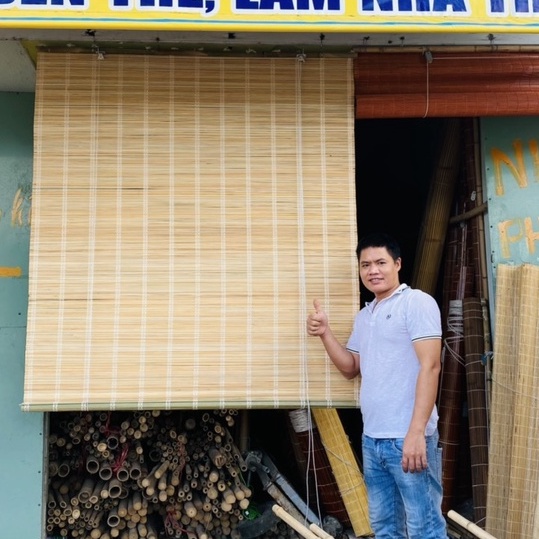 Mành tre che nắng mưa  ngang 1.5x2 có ròng rọc dây kéo thanh treo