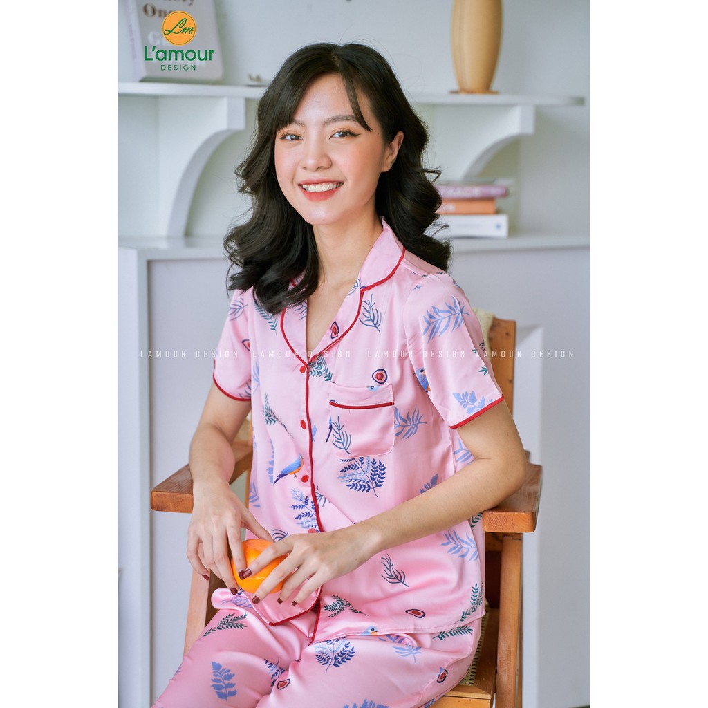 Bộ Lụa Họa Tiết Chim Bơ - Lửng