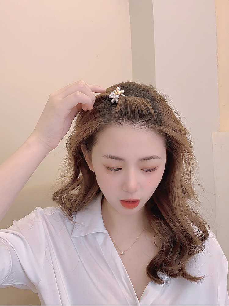 Kẹp tóc hình hoa đính ngọc trai thời trang thanh lịch cho nữ