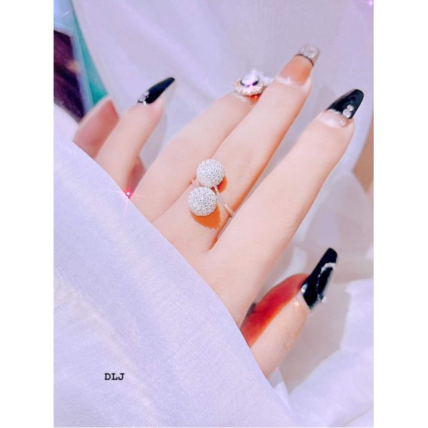 Nhẫn cầu nấm đính đá bạc ta