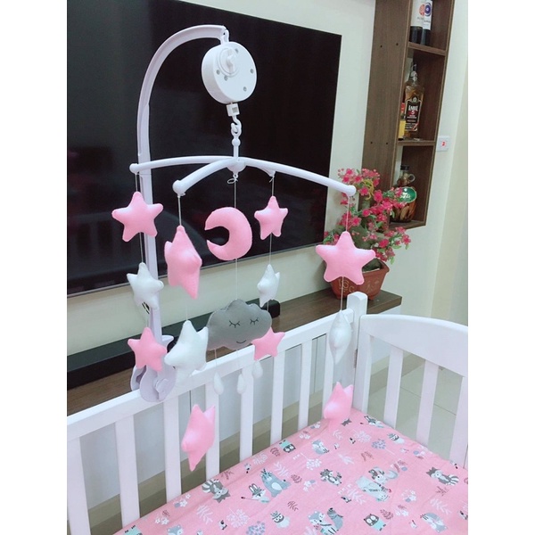 Đồ chơi treo nôi cũi kích thị giác cho bé