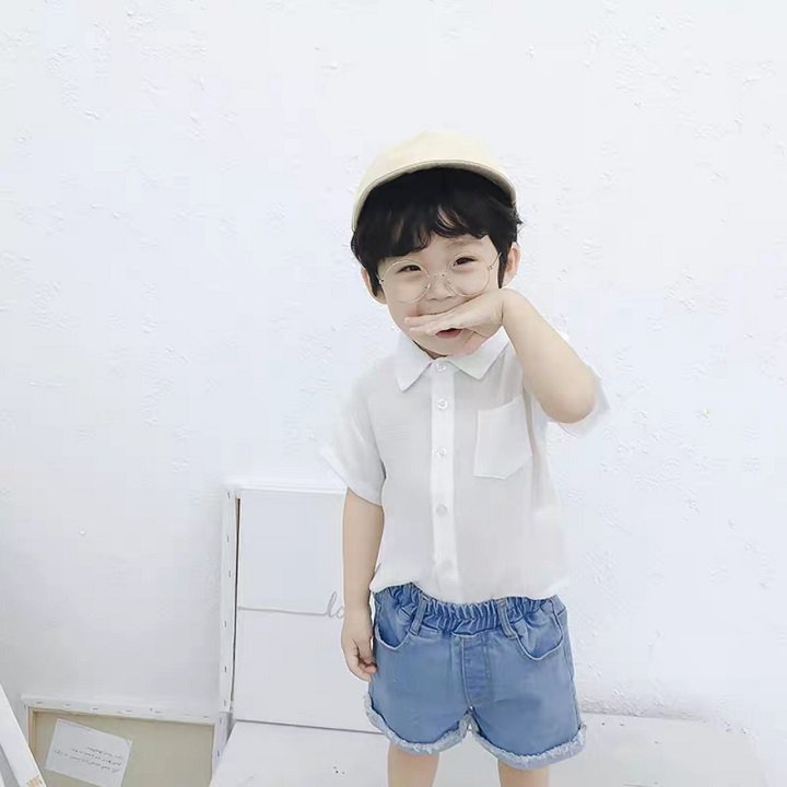 Áo sơ mi cho bé trai cộc tay in gấu dễ thương