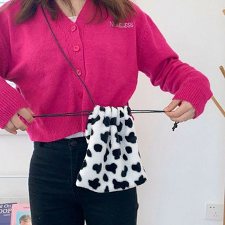 Túi lông rút bò sữa hot trend