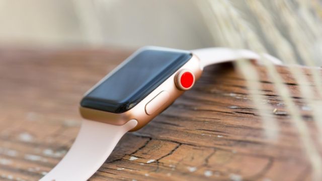 Đồng hồ Apple Watch Series 3 38mm/42mm