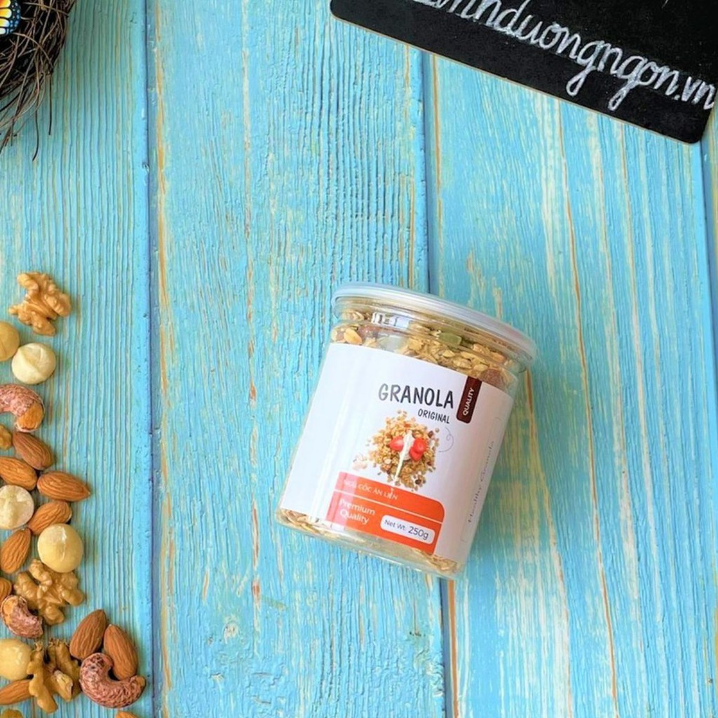 Yến Mạch Granola Ăn Sáng Mix 7 Loại Hạt Hủ 250g