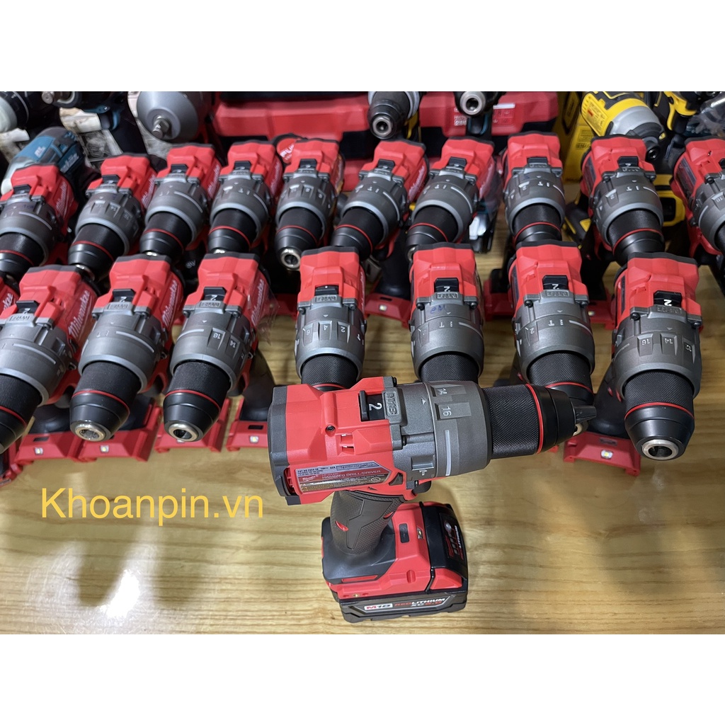 Máy khoan pin Milwaukee 2904 M18