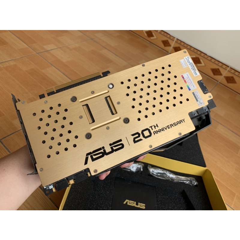 VGA ASUS GTX 980Ti Gold Edition GOLDTH-GTX980TI-P-6GD5-GAMING (384 bits) | BigBuy360 - bigbuy360.vn