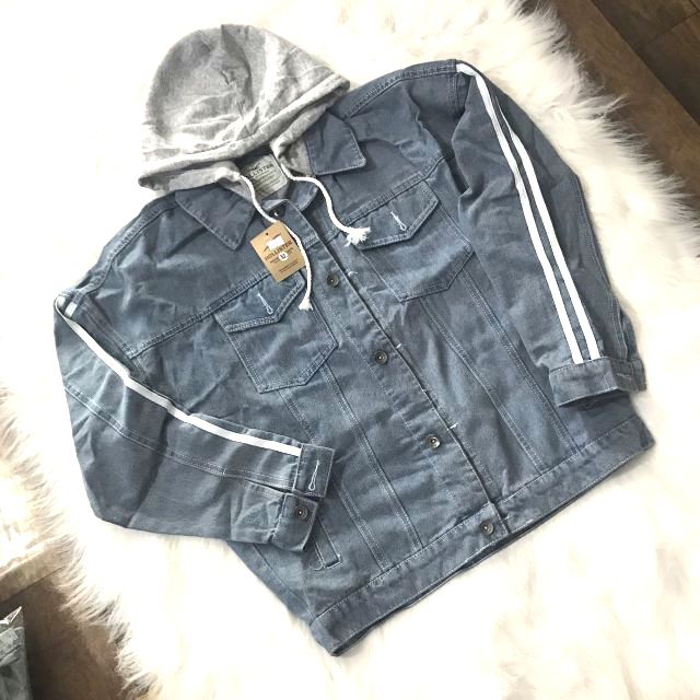 Áo khoác jean nam có mũ + sọc tay ( HÌNH THẬT ) số 4034