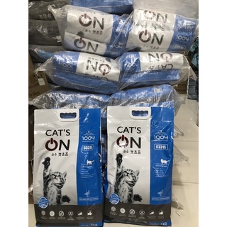 Cats On thức ăn cho mèo