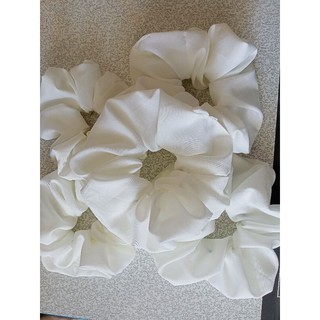 combo 50 scrunchies khách chọn