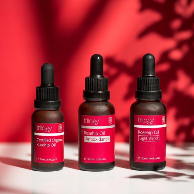 Tinh dầu nụ tầm xuân Trilogy Rosehip Oil