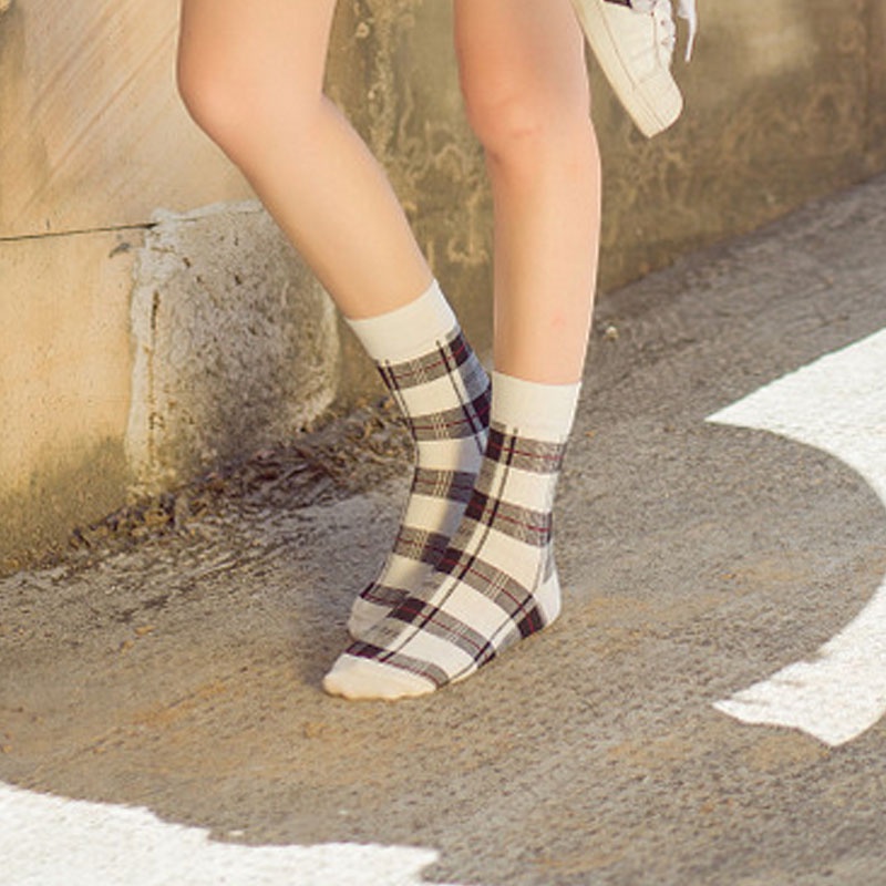 Vớ cotton cổ trung thời trang thu đông cho nữ