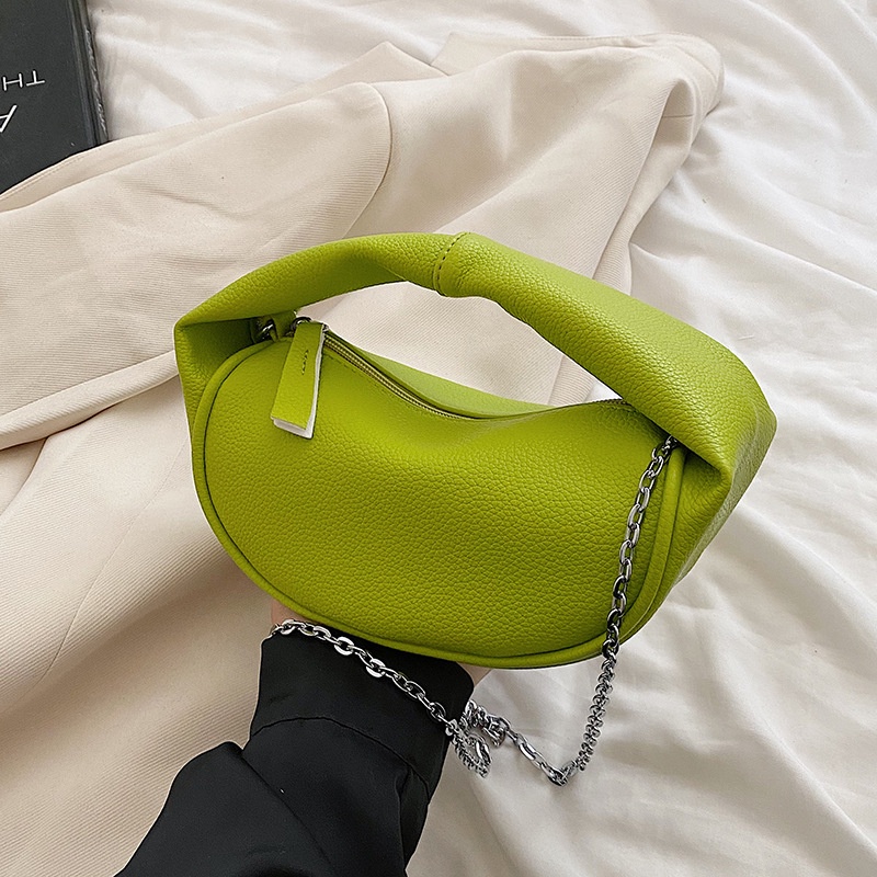 Túi Đeo Chéo Da Mềm Phối Dây Xích Thời Trang Cho Nữ