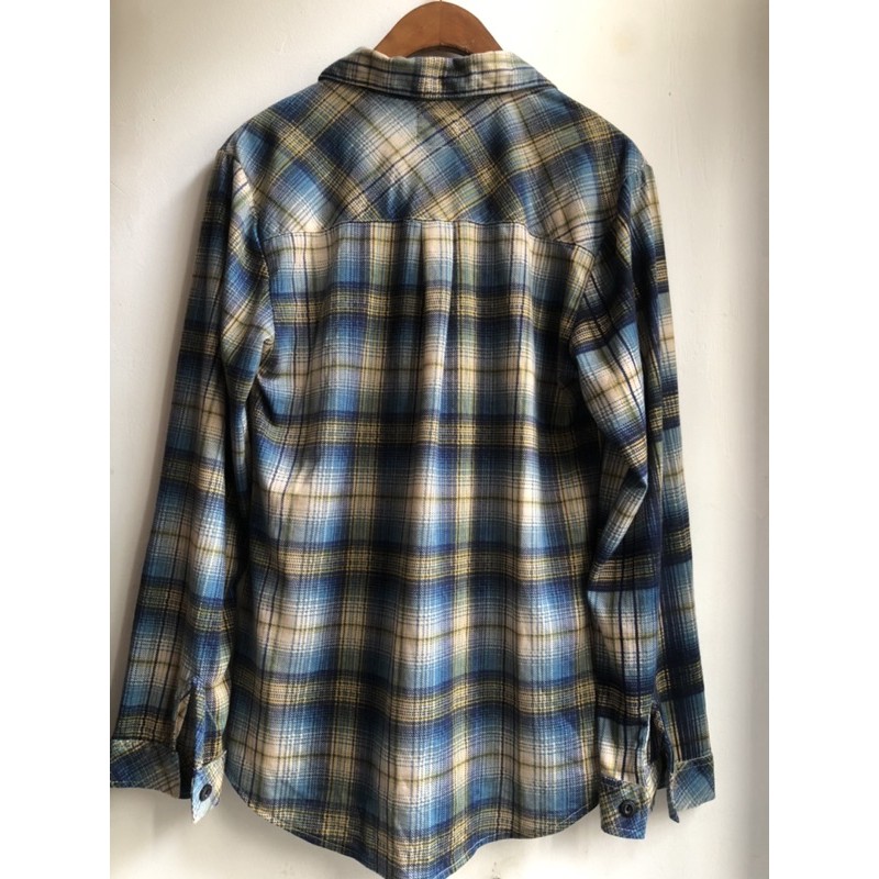 Áo sơ mi kẻ caro VNXK