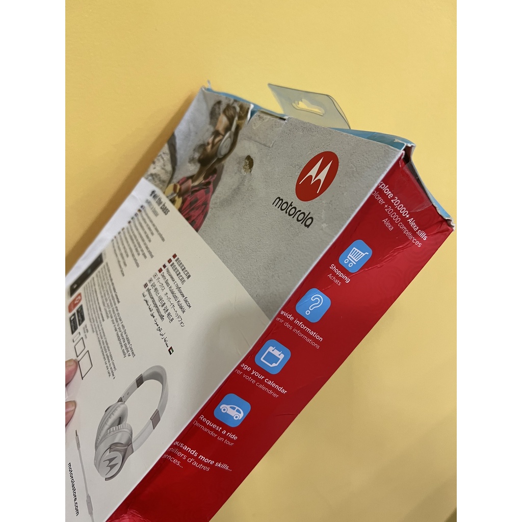 Tai nghe Motorola chup tai có dây Pulse Bass 200- Hỗ trợ mic đàm thoại - dây dài 1.2m - [Hàng mẫu, box xấu, tai nghe mới