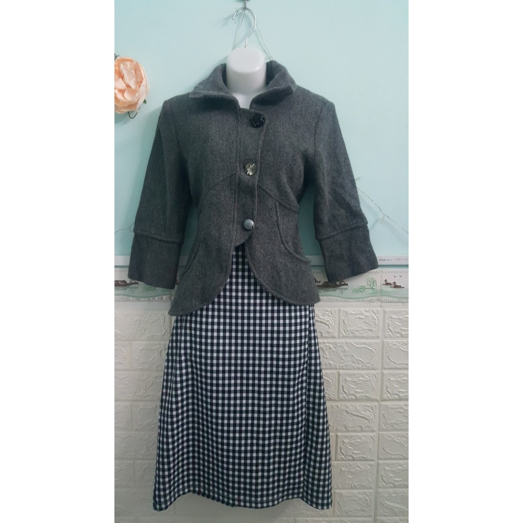 Thanh lý áo khoác dạ size M