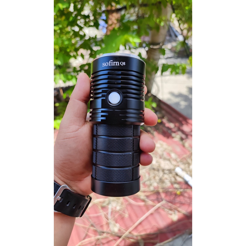 Đèn pin Sofirn Q8 5000lume