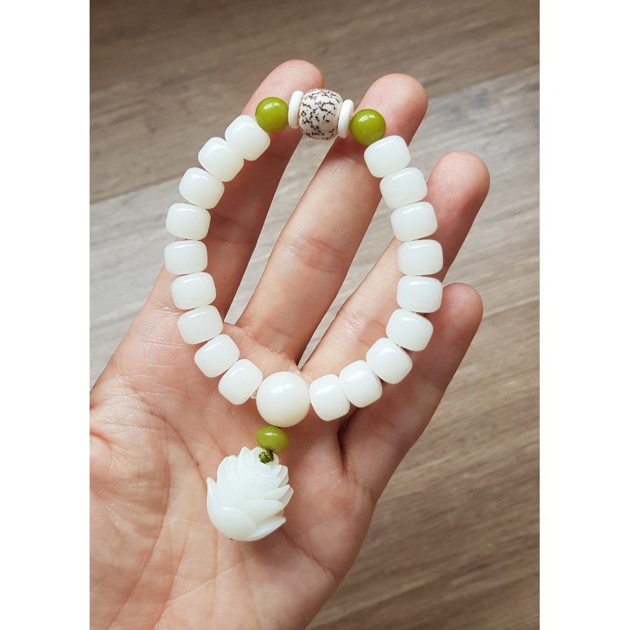 Vòng tay bồ đề trắng Chuỗi kim cang bồ đề tự nhiên cao cấp BĐ34 phối sen 5 tầng