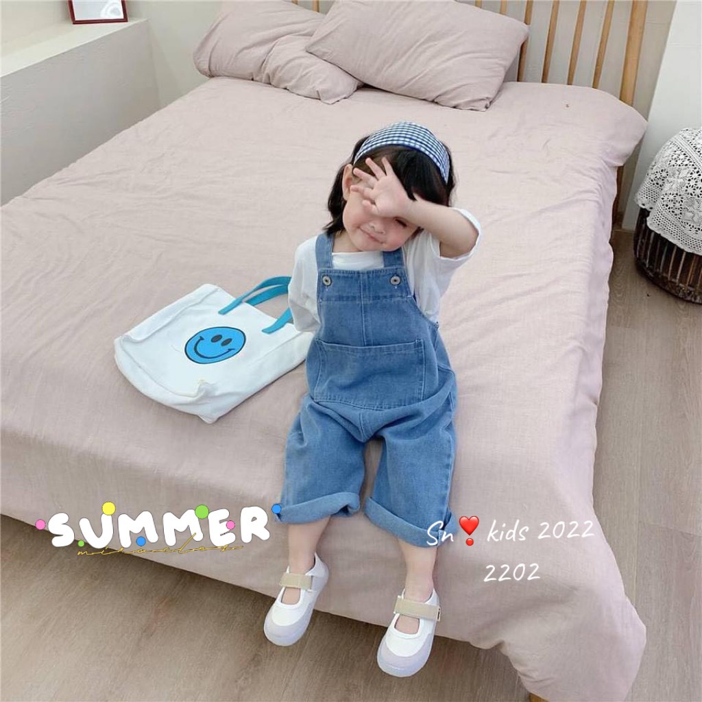 Yếm bò xanh đơn giản cho bé