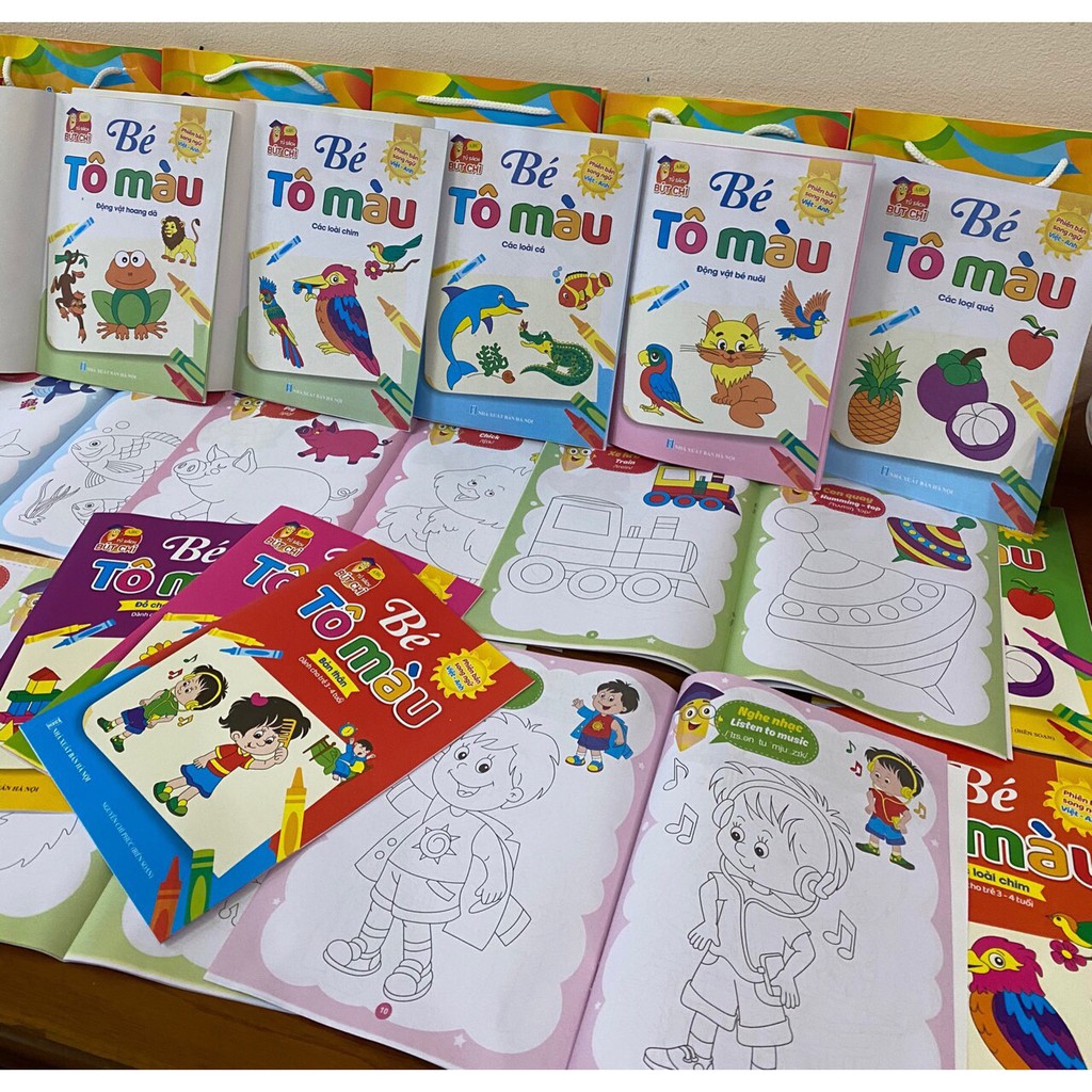 Túi 8 quyển tô màu các chủ đề cho bé