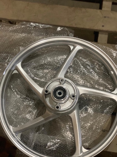 Mâm 5 cây bảng 1.4 1.6 gắn winner/winnerX ko chế cháo