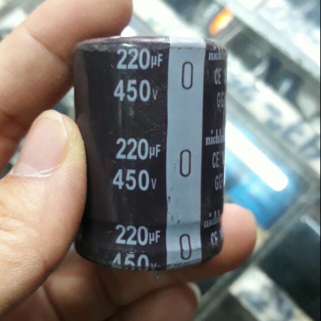 2 Tụ 220uf 450v