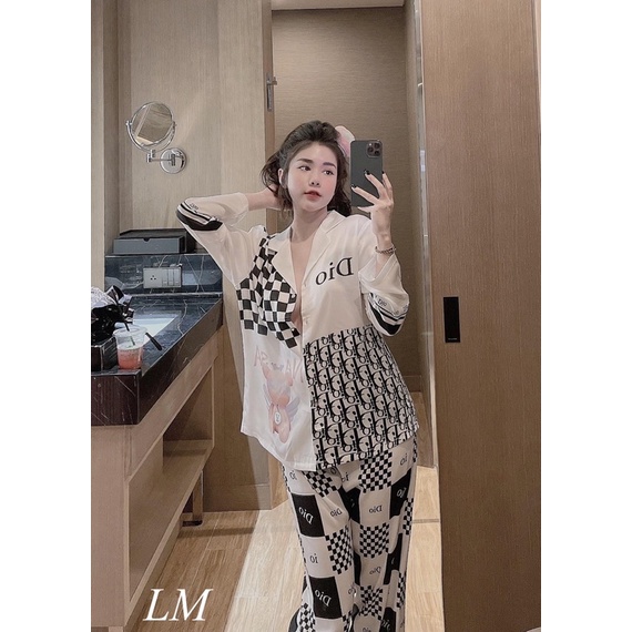 Pyjama lụa Di.or phối kẻ ô đen trắng, bộ ngủ cao cấp