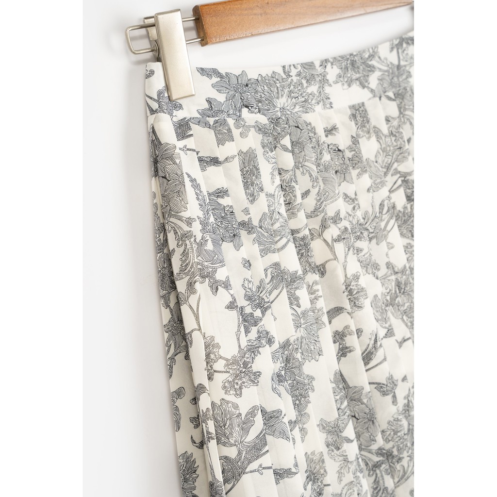 Chân váy xếp ly dài nữ MADELEN vải chiffon họa tiết hoa vintage | BigBuy360 - bigbuy360.vn