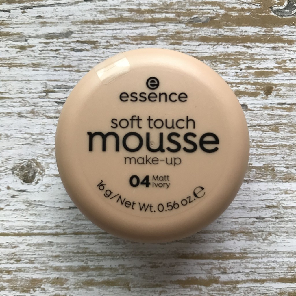 PHẤN TƯƠI ESSENCE MOUSSE MAKE UP - ĐỨC [Nội địa Đức gửi air]