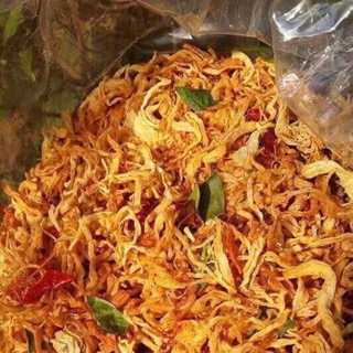 Khô gà lá chanh thả vườn