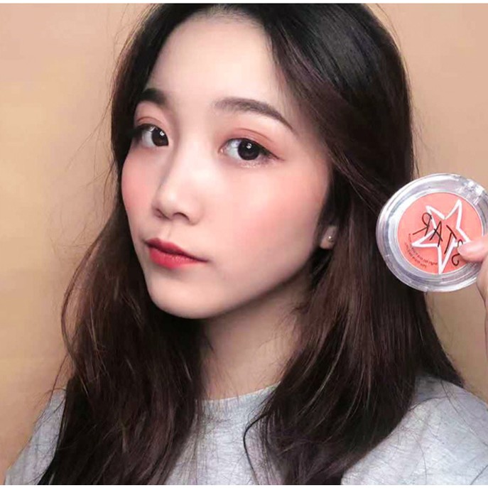 Má hồng STAR SUIKONE chất phấn mịn và bám cực kỳ giúp giữ màu | BigBuy360 - bigbuy360.vn