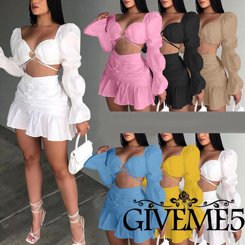 Set đồ 2 món gồm áo croptop cổ chữ v tay phồng màu sắc đơn giản + chân váy lưng cao xếp ly dành cho nữ