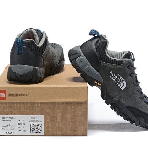 The North Face Giày Thể Thao Leo Núi Chất Liệu Dày Dặn Ấm Áp Thời Trang Thu Đông Cho Nam Giới