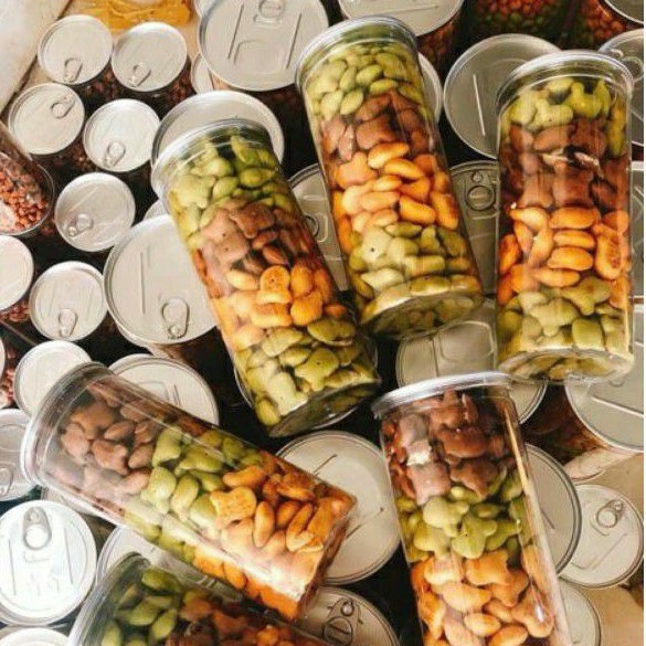 [Mã 11FMCGSALE1 giảm 10% đơn 250K] Lon pet mix bánh gấu