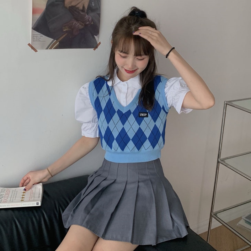 Áo hai dây họa tiết sọc caro phong cách Hàn quốc dễ phối đồ