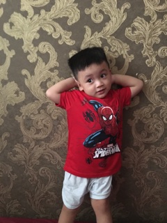 Áo thun bé trai Spider Man