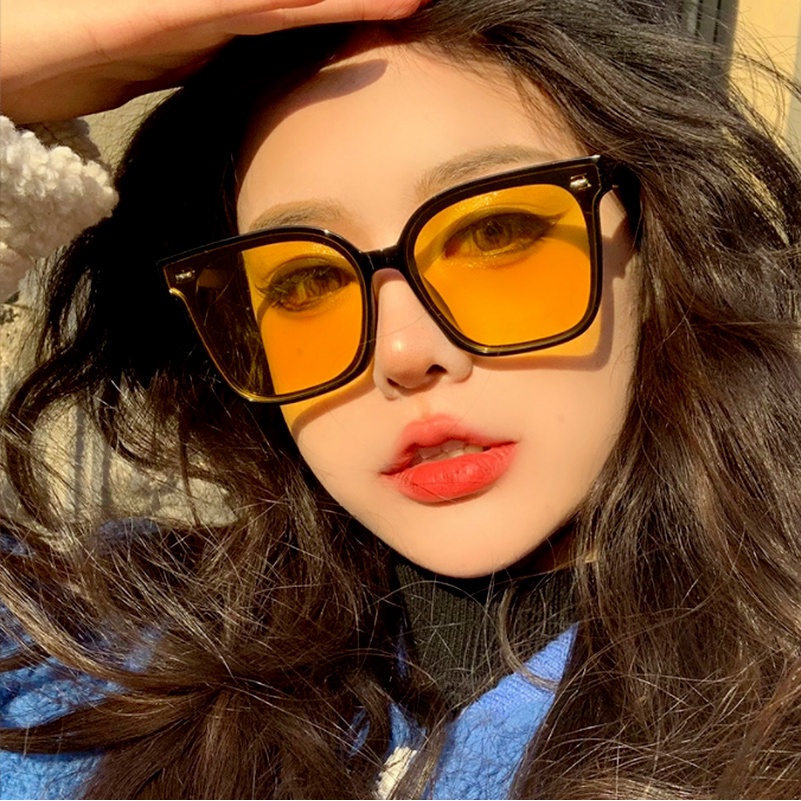 (KIQI-FASHION) COD Kính Mát Gọng Vuông Lớn Chống Tia UV Thời Trang Dành Cho Nam Và Nữ