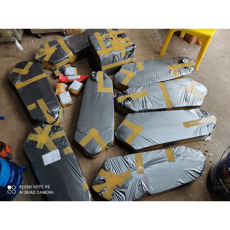 Vợt cầu lông Lining Calibar 200. High Carbon 1000